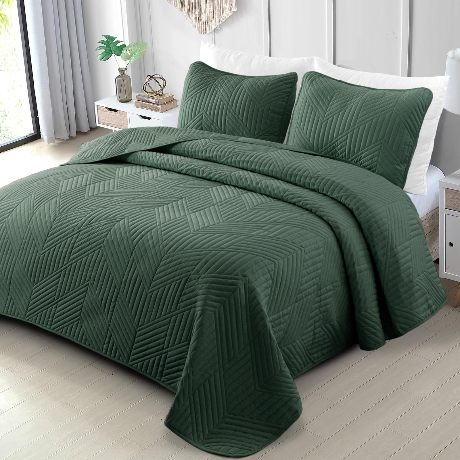 Exclusivo Mezcla Ultrasonic King Quilt Bedding Set, Lightweight Green Bedspreads Soft Modern Geometric Coverlet Set For All Seas